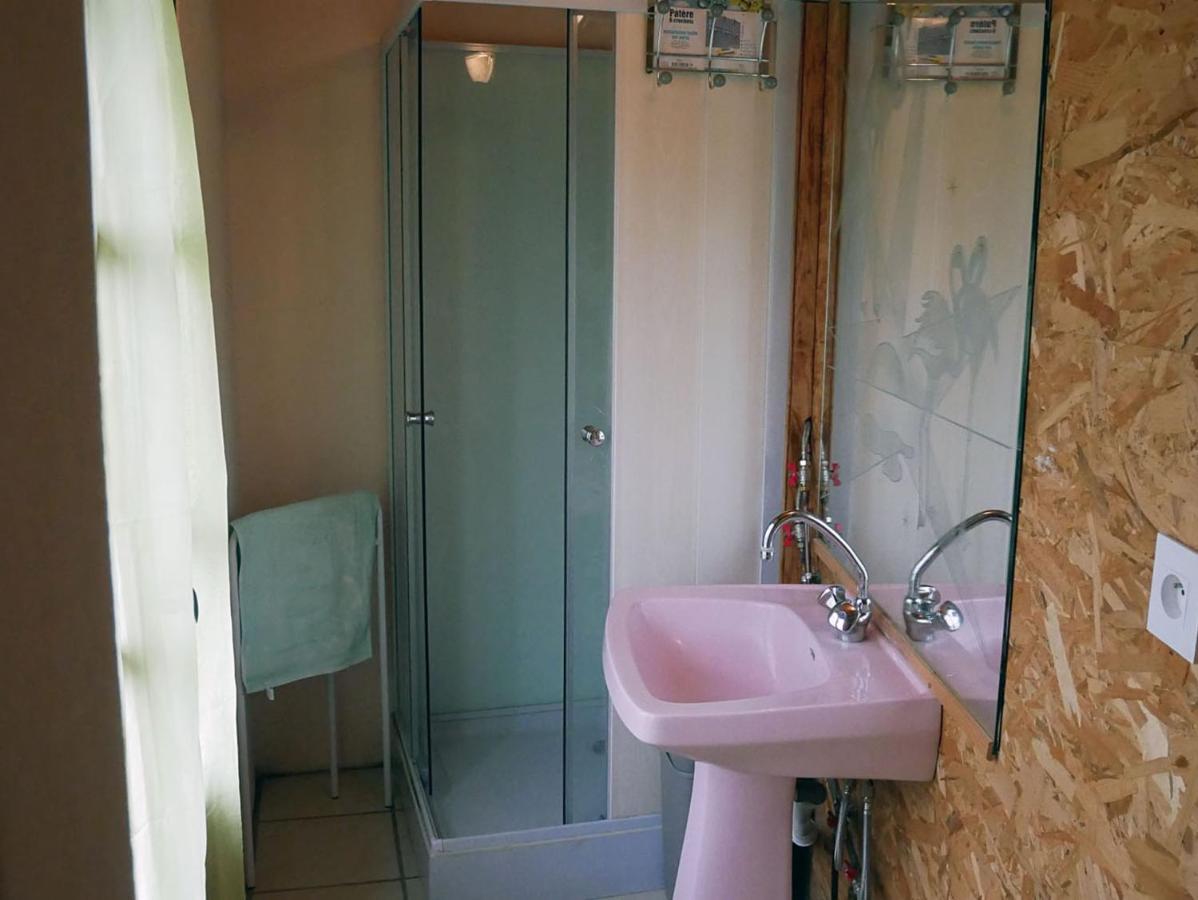 Gite Chez Coste Gilles Saint-Privat-du-Dragon Exterior photo